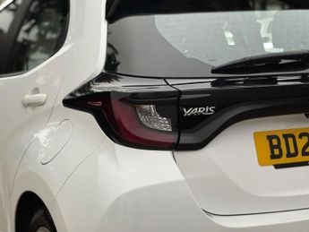 Toyota Yaris 1.5 VVT-h Icon E-CVT Euro 6 (s/s) 5dr