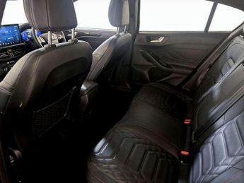 Ford Focus 1.0T EcoBoost ST-Line Vignale Euro 6 (s/s) 5dr