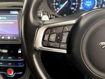 Jaguar F-PACE 2.0 P250i R-Sport Auto AWD Euro 6 (s/s) 5dr