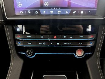 Jaguar F-PACE 2.0 P250i R-Sport Auto AWD Euro 6 (s/s) 5dr