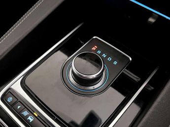 Jaguar F-PACE 2.0 P250i R-Sport Auto AWD Euro 6 (s/s) 5dr