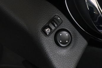 Nissan Qashqai 1.3 DIG-T Acenta Premium DCT Auto Euro 6 (s/s) 5dr