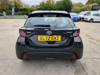 Toyota Yaris 1.5 VVT-h Icon E-CVT Euro 6 (s/s) 5dr