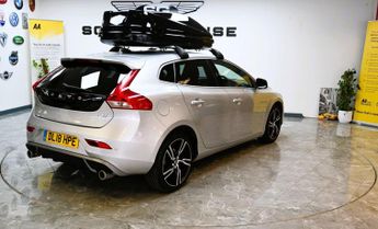 VOLVO V40 1.5 T3 GPF R-Design Pro Hatchback 5dr Petrol Auto Euro 6 (s/s) (