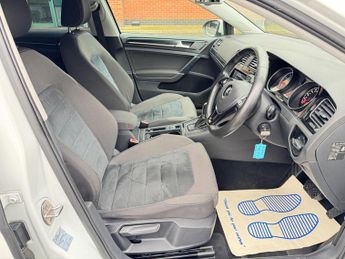 Volkswagen Golf 1.4 TSI BlueMotion Tech Match Hatchback 5dr Petrol DSG Euro 6 (s