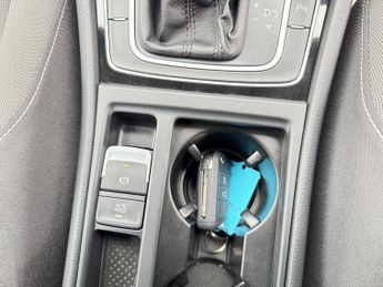 Volkswagen Golf 1.4 TSI BlueMotion Tech SE Estate 5dr Petrol DSG Euro 6 (s/s) (1