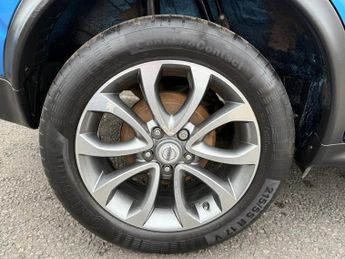 Nissan Juke 1.6 Tekna XTRON Euro 6 5dr