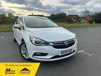 Vauxhall Astra 1.0i Turbo ecoTEC Design Hatchback 5dr Petrol Manual Euro 6 (s/s