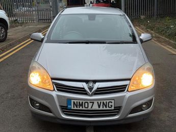 Vauxhall Astra 1.8i 16v Design 5dr