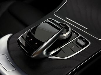 Mercedes-Benz C Class 2.1 C220d AMG Line (Premium) G-Tronic+ Euro 6 (s/s) 5dr
