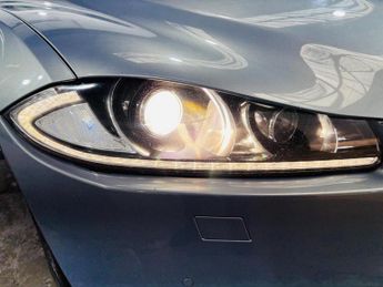 Jaguar XF 2.2d Luxury Sportbrake Auto Euro 5 (s/s) 5dr