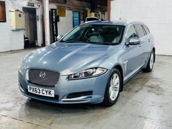 Jaguar XF 2.2d Luxury Sportbrake Auto Euro 5 (s/s) 5dr