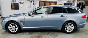 Jaguar XF 2.2d Luxury Sportbrake Auto Euro 5 (s/s) 5dr
