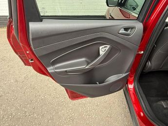 Ford Kuga 1.5T EcoBoost Titanium Auto AWD Euro 6 (s/s) 5dr