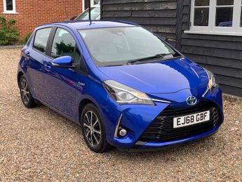 Toyota Yaris 1.5 VVT-h Icon Tech E-CVT Euro 6 (s/s) 5dr