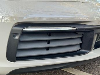 Porsche 911 3.0T 992 Carrera PDK Euro 6 (s/s) 2dr