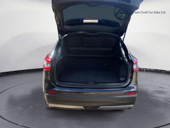 Nissan Qashqai 1.3 DIG-T N-Connecta DCT Auto Euro 6 (s/s) 5dr