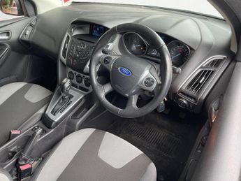 Ford Focus 1.6 Zetec Powershift Euro 5 5dr