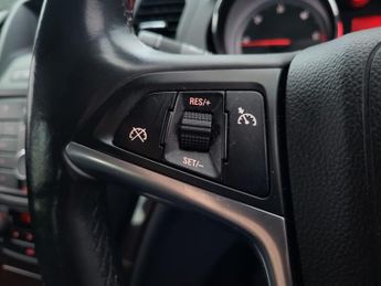 Vauxhall Insignia 2.0 CDTi SE Hatchback 5dr Diesel Manual Euro 5 (160 ps)