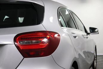 Mercedes-Benz A Class 2.1 A200d AMG Line 7G-DCT Euro 6 (s/s) 5dr