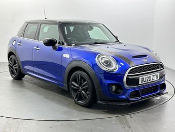 MINI Hatch 2.0 Cooper S Sport Steptronic Euro 6 (s/s) 5dr