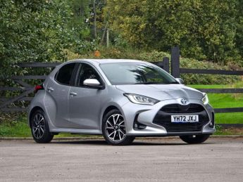 Toyota Yaris 1.5 VVT-h Design E-CVT Euro 6 (s/s) 5dr