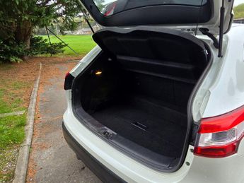 Nissan Qashqai 1.6 dCi Acenta XTRON 2WD Euro 5 (s/s) 5dr