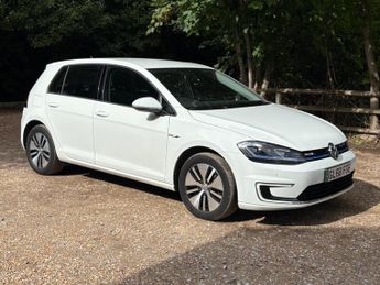 Volkswagen Golf 35.8kWh e-Golf Auto 5dr