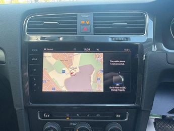 Volkswagen e-Golf 35.8kWh e-Golf Auto 5dr