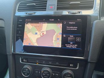 Volkswagen e-Golf 35.8kWh e-Golf Auto 5dr