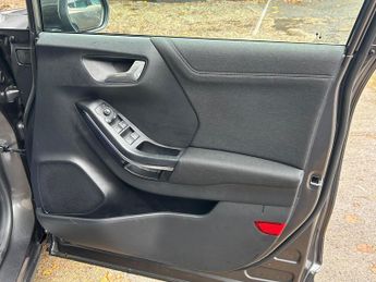 Ford Puma 1.0T EcoBoost MHEV Titanium DCT Euro 6 (s/s) 5dr