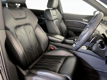 Audi e-tron 55 S line Auto quattro 5dr 95kWh (11kW Charger)