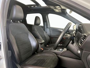 Ford Kuga 2.5 Duratec 14.4kWh ST-Line X Edition CVT Euro 6 (s/s) 5dr