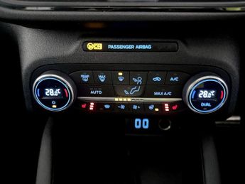 Ford Kuga 2.5 Duratec 14.4kWh ST-Line X Edition CVT Euro 6 (s/s) 5dr