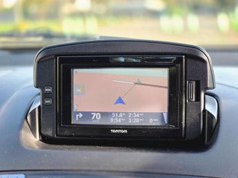 Toyota AYGO 1.0 VVT-i Move MultiMode Euro 5 5dr