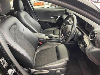 Mercedes-Benz A Class 1.5 A180d Sport (Executive) 7G-DCT Euro 6 (s/s) 5dr