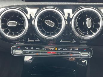Mercedes-Benz A Class 1.5 A180d Sport (Executive) 7G-DCT Euro 6 (s/s) 5dr