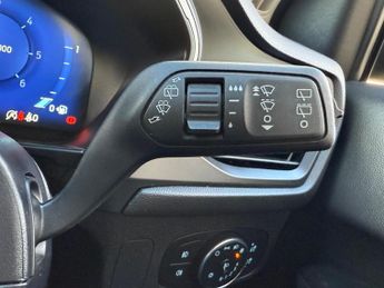 Ford Focus 1.5 EcoBlue Active X Vignale Auto Euro 6 (s/s) 5dr