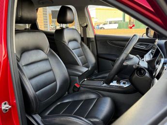 MG MG HS 1.5 T-GDI Excite DCT Euro 6 (s/s) 5dr