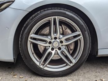 Mercedes-Benz E Class 2.0 E220d AMG Line (Premium Plus) G-Tronic+ Euro 6 (s/s) 4dr