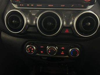 Nissan Juke 1.0 DIG-T Visia Euro 6 (s/s) 5dr