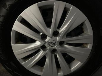 Nissan Juke 1.0 DIG-T Visia Euro 6 (s/s) 5dr