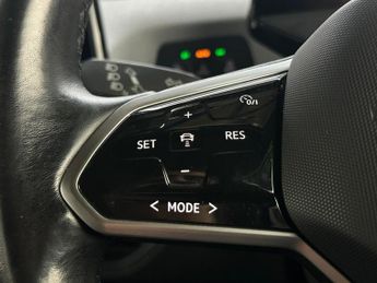 Volkswagen ID.3 Pro Performance 58kWh Business Auto 5dr