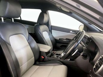 Kia Sportage 1.6 CRDi MHEV GT-Line SUV 5dr Diesel Hybrid DCT AWD Euro 6 (s/s)