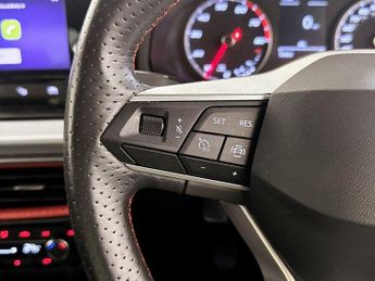 SEAT Ibiza 1.0 TSI FR Edition Euro 6 (s/s) 5dr