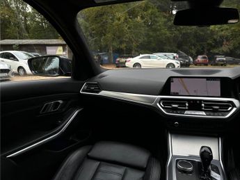 BMW 3 Series 2.0 330i M Sport Auto Euro 6 (s/s) 4dr