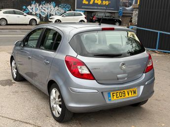 Vauxhall Corsa 1.4i 16v Design 5dr (a/c)