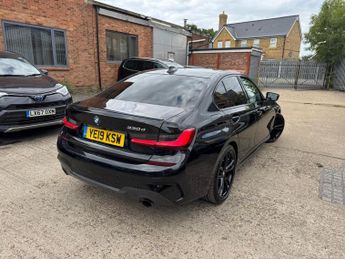 BMW 3 Series 3.0 330d M Sport Auto Euro 6 (s/s) 4dr
