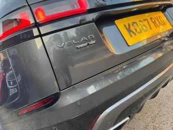 Land Rover Range Rover Velar 3.0 SD6 V6 R-Dynamic HSE Auto 4WD Euro 6 (s/s) 5dr