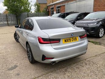 BMW 3 Series 2.0 320d Sport Auto Euro 6 (s/s) 4dr